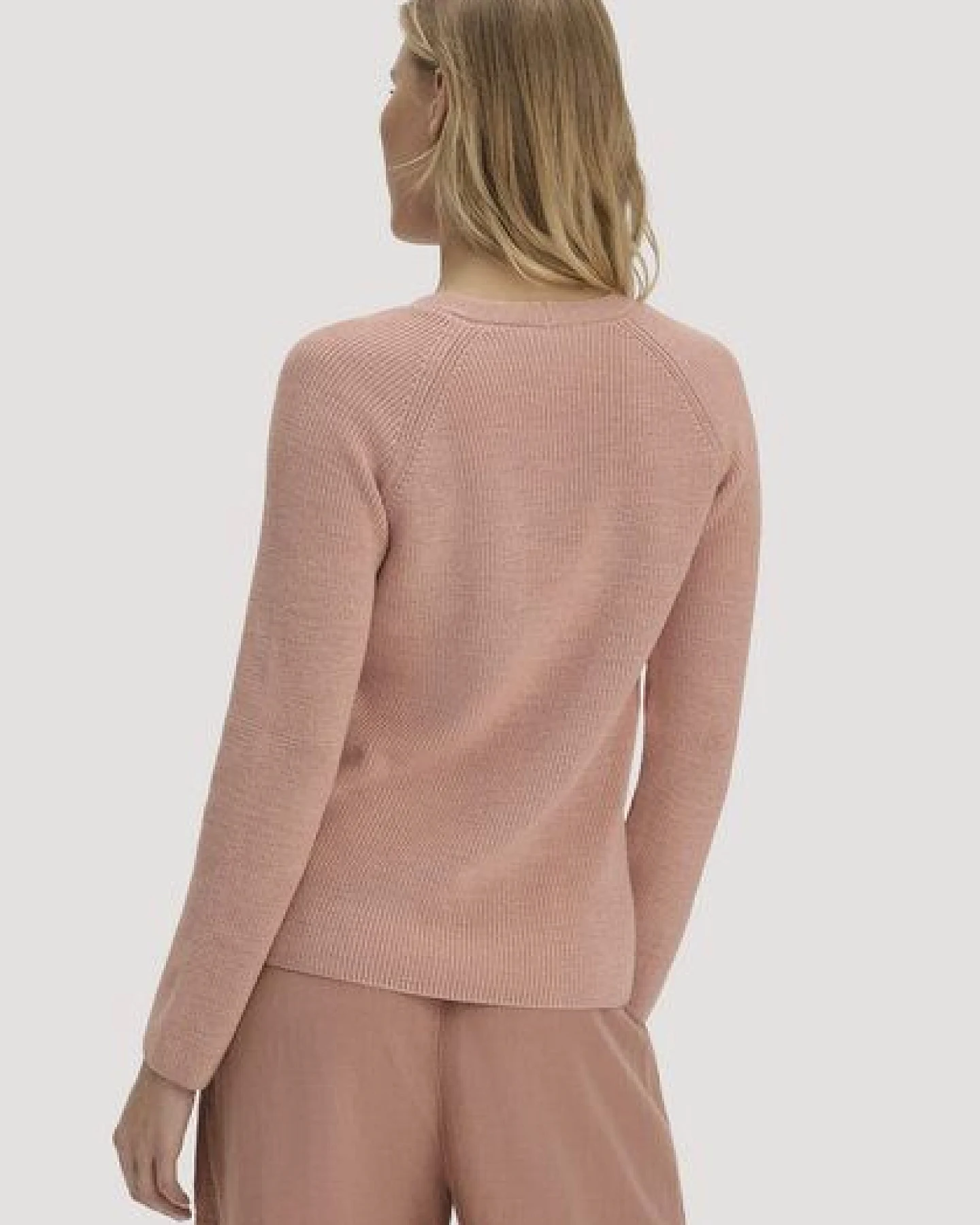 hessnatur Strick Pullover Regular aus reiner Bio-Baumwolle – Ansicht 2