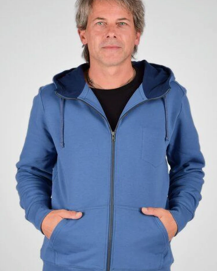 Blau