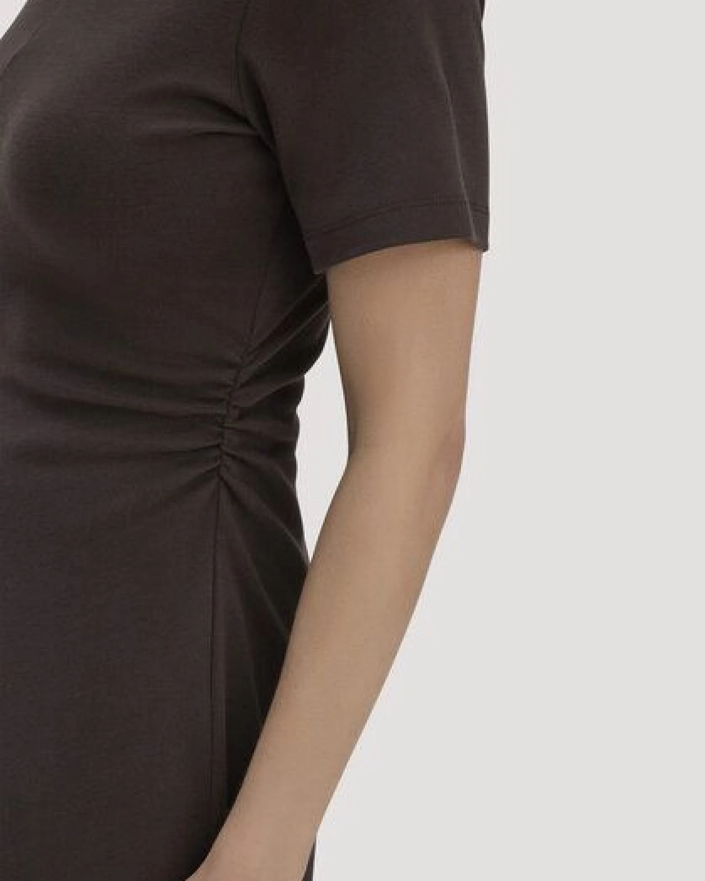 hessnatur Jersey Kleid Kniebedeckend Slim aus reiner Bio-Baumwolle – Ansicht 2