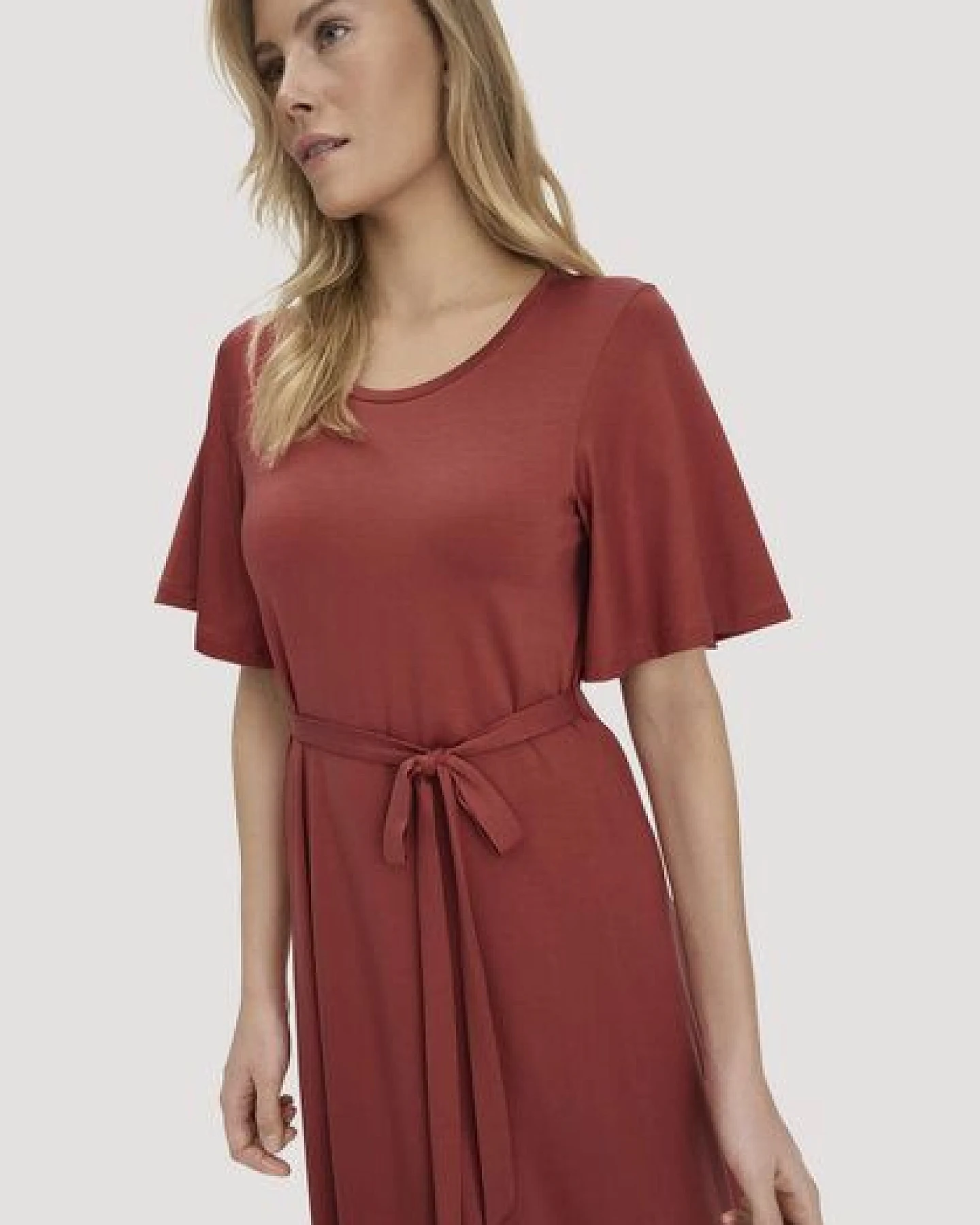 hessnatur Jersey Kleid Kniebedeckend Slim aus TENCEL Lyocell – Ansicht 2
