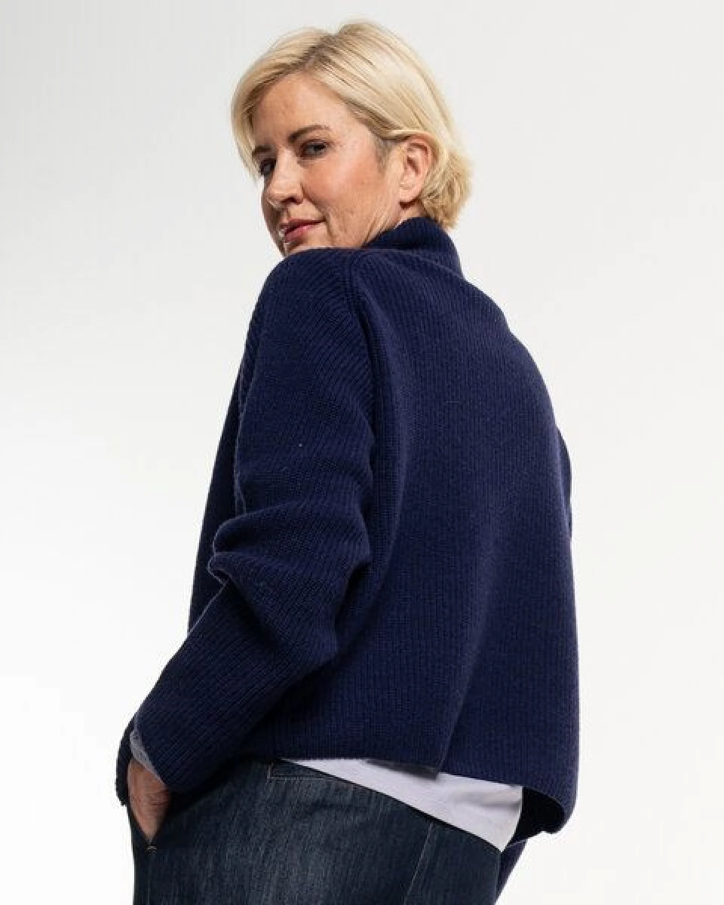 Alma & Lovis Zip-Strickjacke aus Kaschmir und Wolle – Ansicht 4