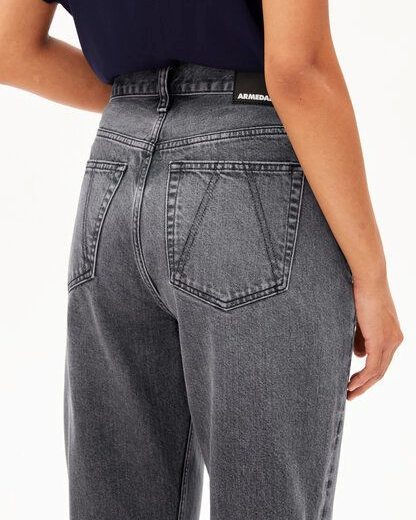ARMEDANGELS AAIKALA Damen Straight Jeans High Waist recycelte Baumwolle – Ansicht 3