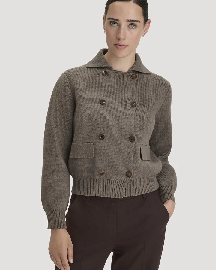 hessnatur Damen Strickjacke Relaxed aus Bio-Baumwolle mit Schurwolle - grün - Größe S
