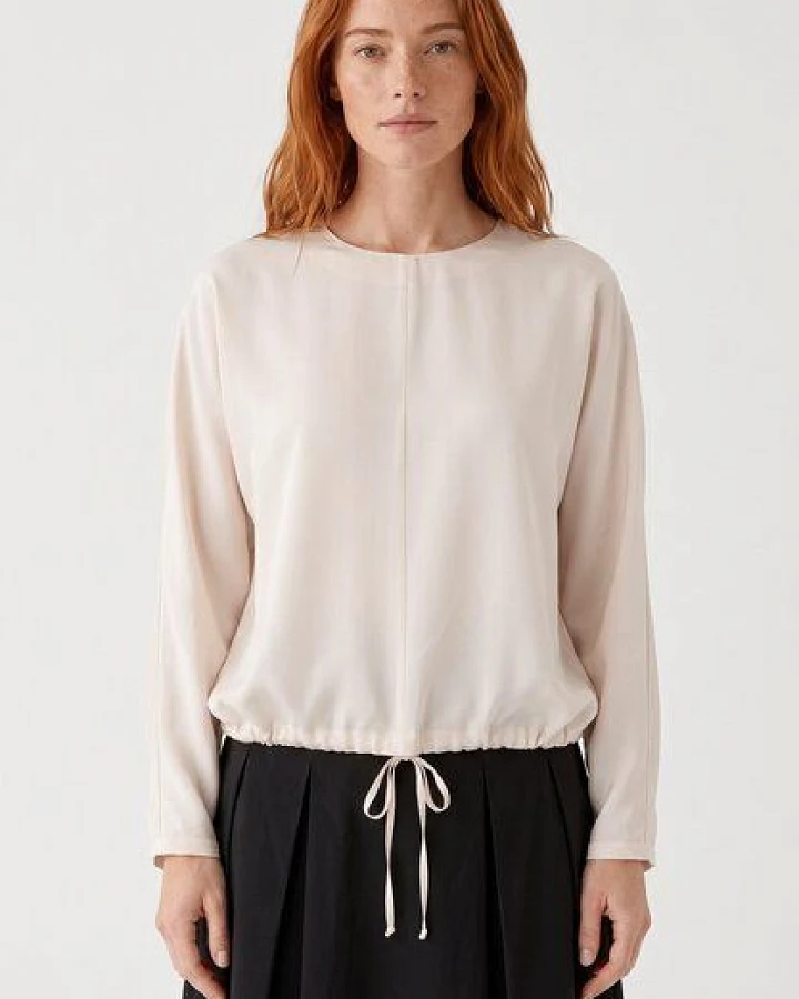 ORGANICATION Bluse aus Viskose im Satin-Gewebe