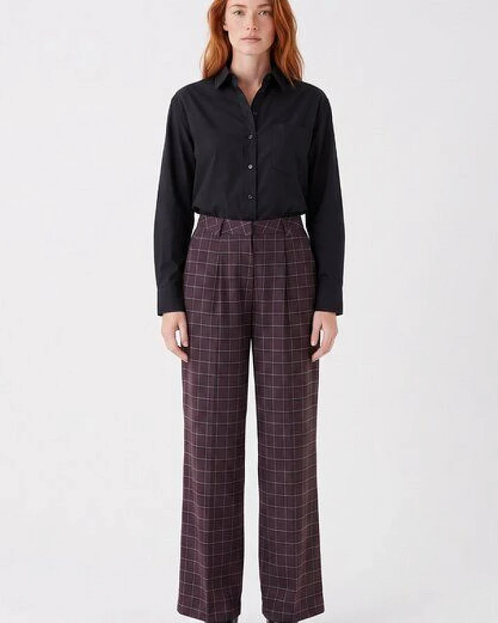ORGANICATION Wide-Leg-Hose aus recyceltem Polyester und ECOVERO Viskose