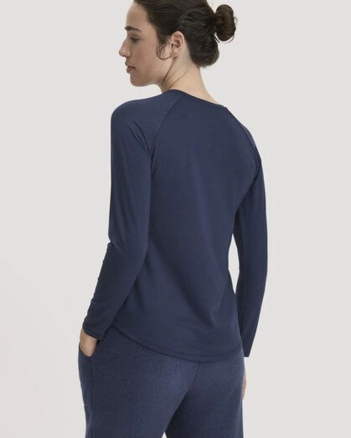 hessnatur Longsleeve Regular ACTIVE COMFORT aus TENCEL Lyocell – Ansicht 2