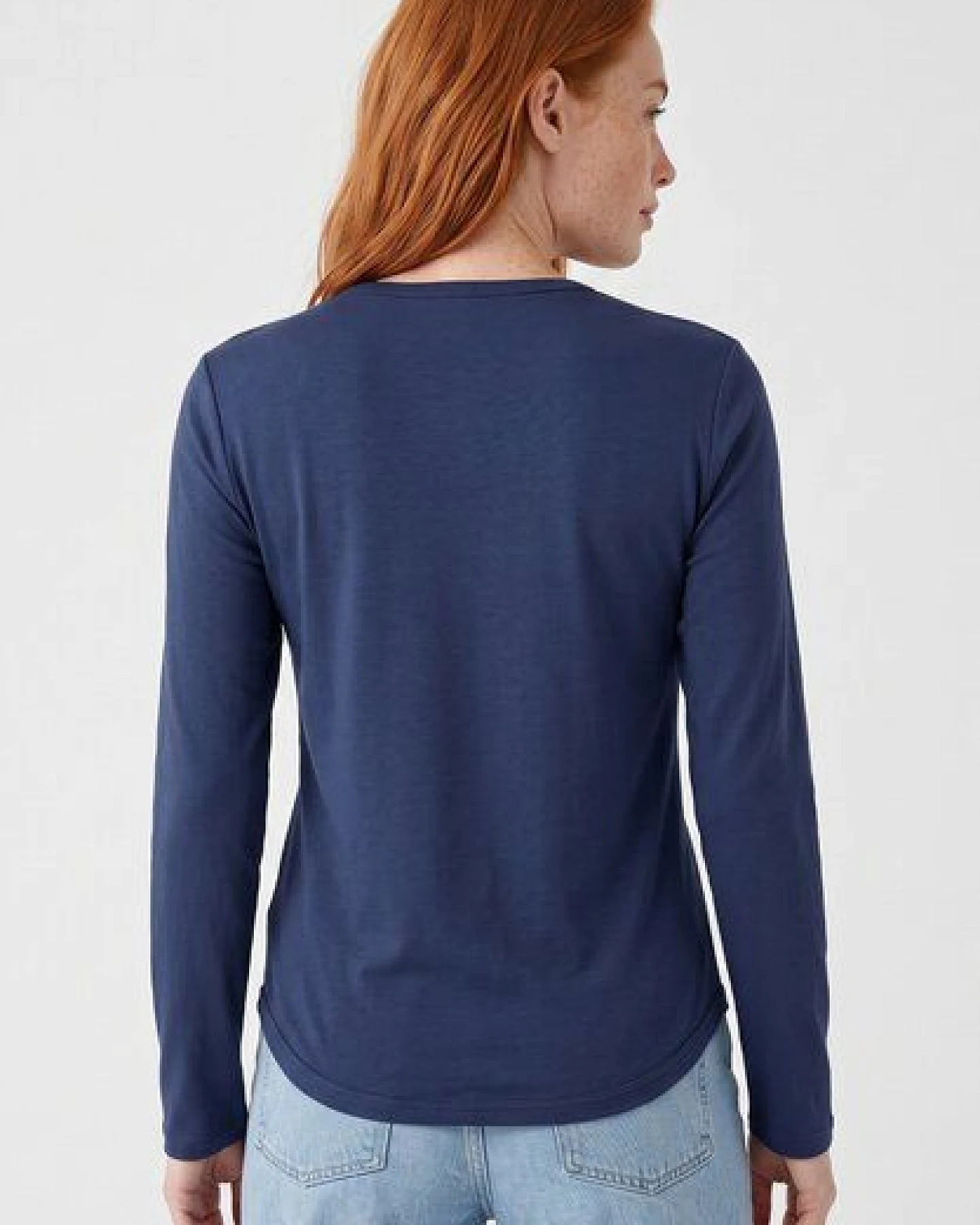 ORGANICATION Slim-Fit-Longsleeve aus Bio-Baumwolle – Ansicht 4