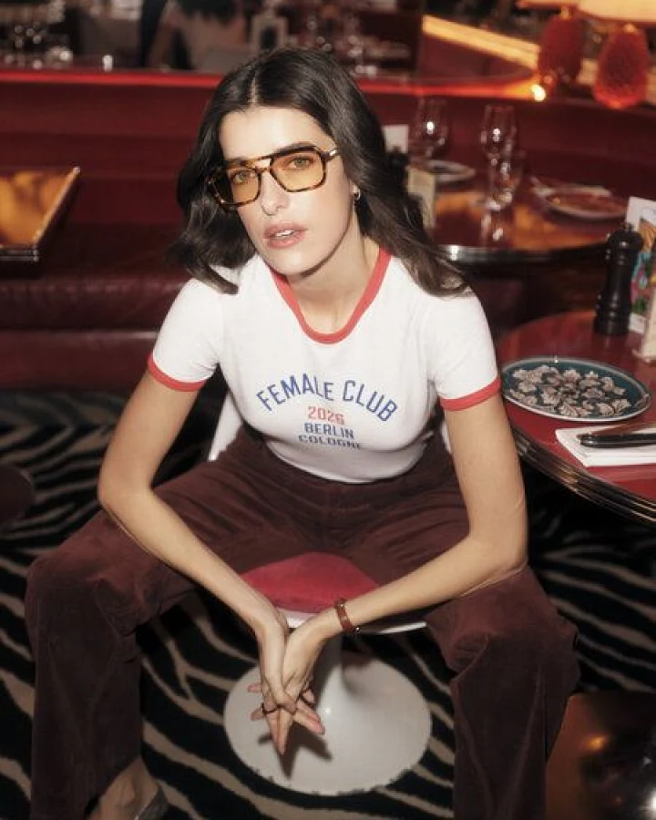 Produktseite: LANIUS Statementshirt "Female Club" (GOTS) aus Bio-Baumwolle