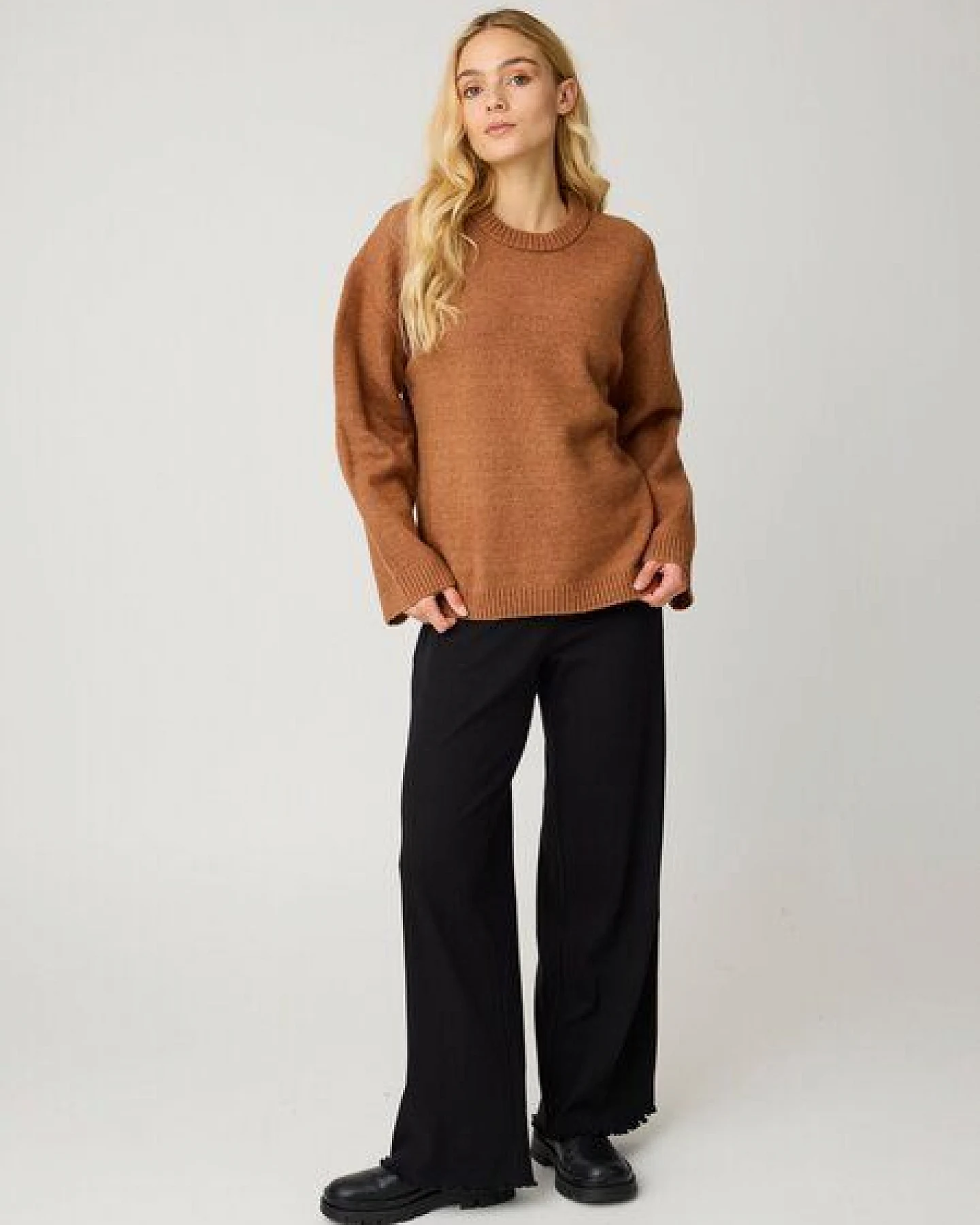 KnowledgeCotton Apparel Soufflé Strickpullover mit Rundhalsausschnitt - Relaxed Fit - aus recyceltem Polyester – Ansicht 4