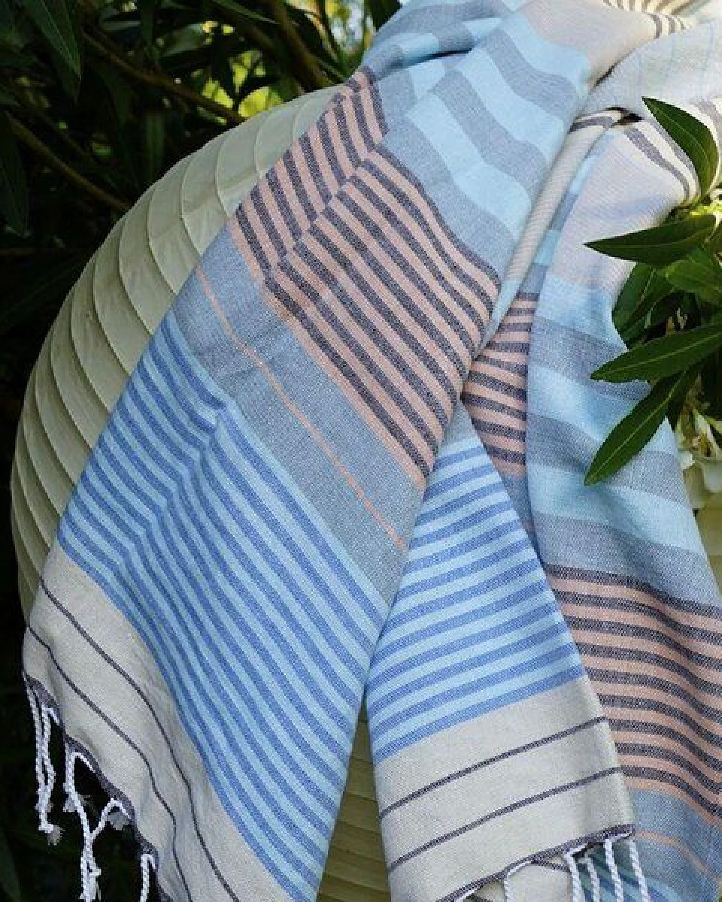 Karawan authentic Fouta Hamamtuch aus reiner Bio-Baumwolle 200 × 100 cm (Stil SUD) – Ansicht 2