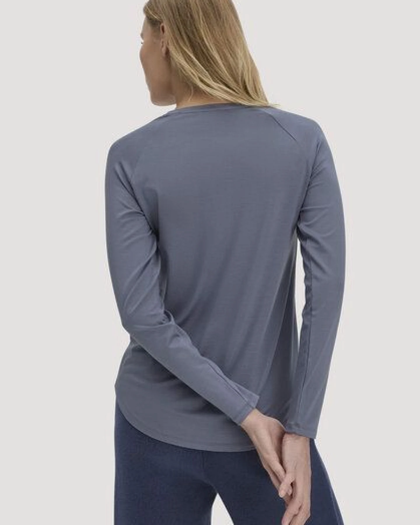 hessnatur Longsleeve Regular ACTIVE COMFORT aus TENCEL Lyocell – Ansicht 2