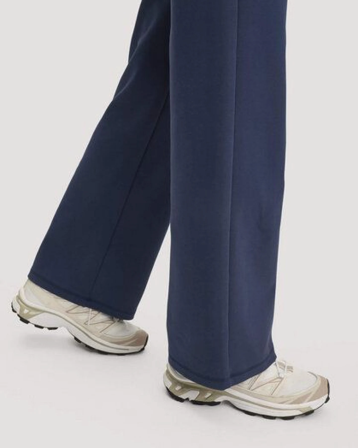 hessnatur Hose Wide Leg ACTIVE COMFORT aus Bio-Baumwolle – Ansicht 2