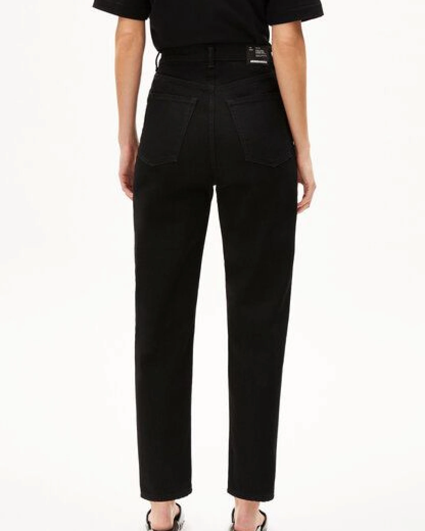 ARMEDANGELS MAIRAA - Damen Jeans Mom Fit High Waist Ankle recycelte Baumwolle Non-Stretch – Ansicht 2
