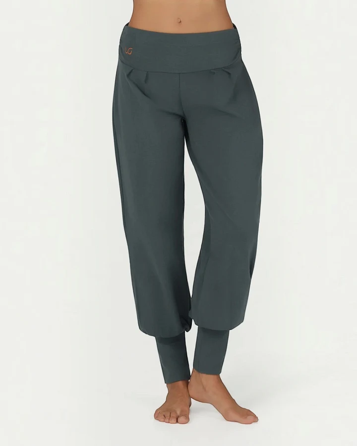Urban Goddess Yogahose Dakini - Pinyon L