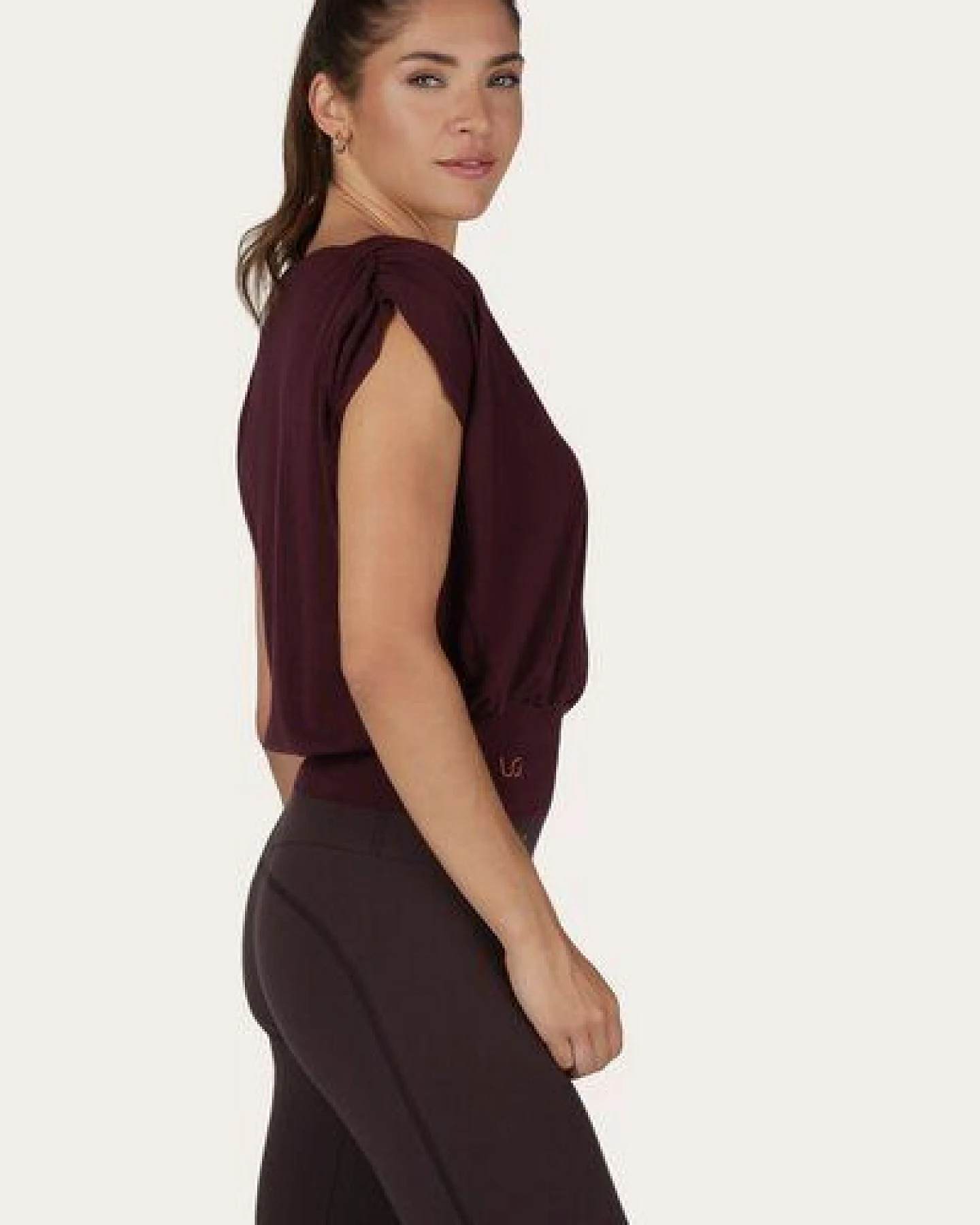 Urban Goddess Caela Bambus Yoga Top – Ansicht 2