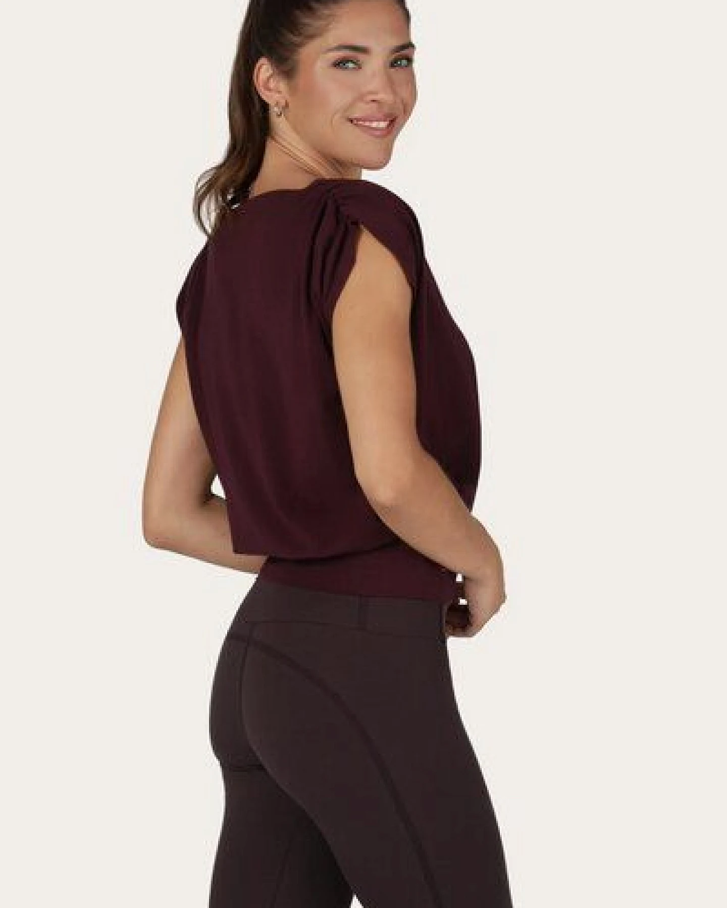 Urban Goddess Caela Bambus Yoga Top – Ansicht 3