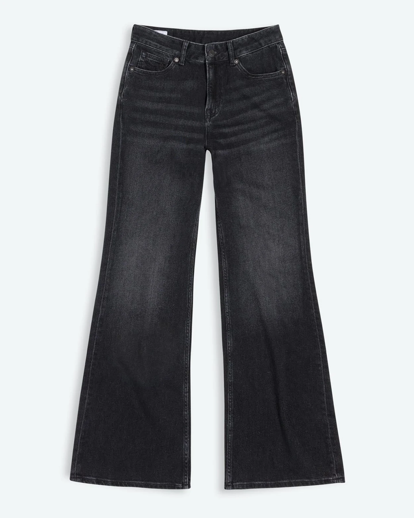 Kings of Indigo Damen vegan Jeans Kukiko Flare Mid Rise Schwarz – Ansicht 2