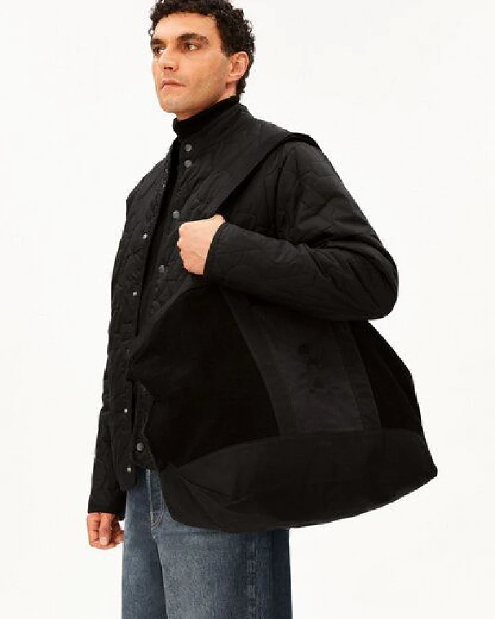 Produktseite: ARMEDANGELS XL PATCHWORK Unisex Tasche aus 100% Bio-Baumwolle