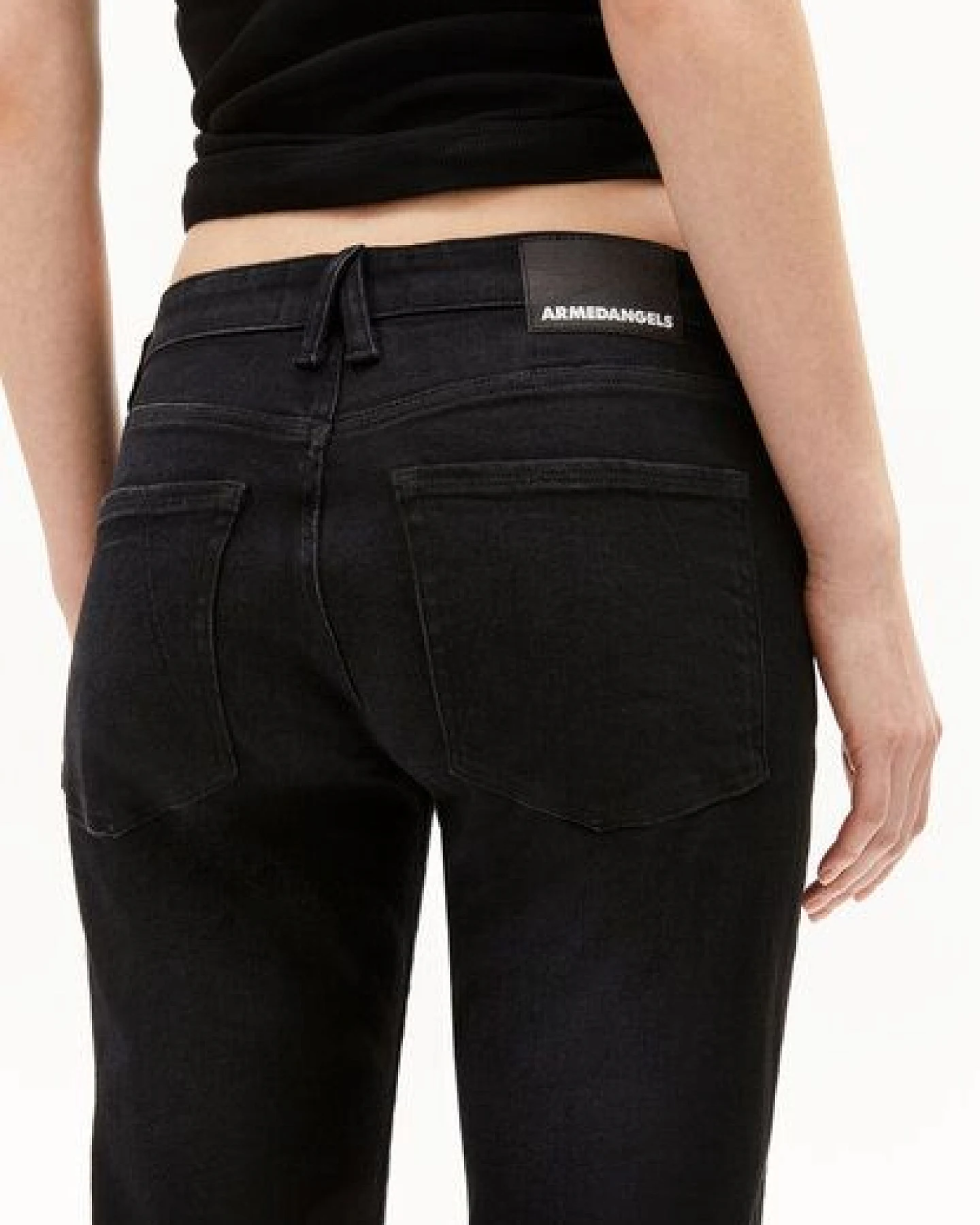 ARMEDANGELS LINNAA X LOW - Damen Bootcut Jenas Bio-Baumwoll Mix X-Stretch – Ansicht 3