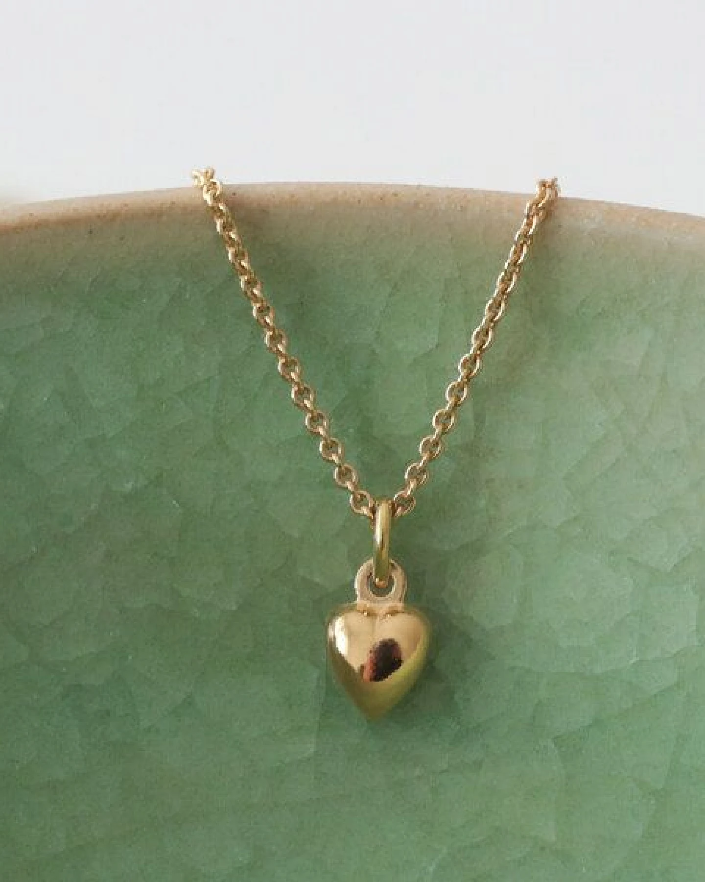 BELLYBIRD Jewellery Halskette - kleines Herz, Anhänger/ 925 Silber vergoldet/ emailliert – Ansicht 2