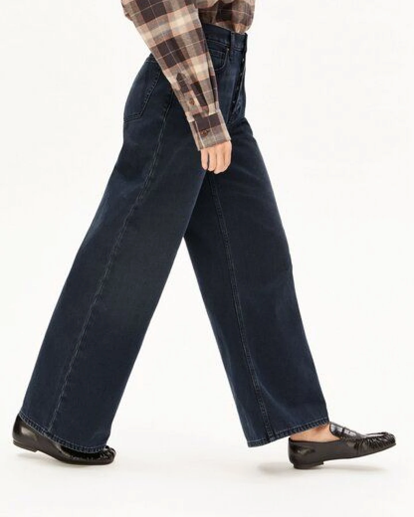 ARMEDANGELS ATHENAAS Damen 100% Bio-Baumwolle Non Stretch – Ansicht 4