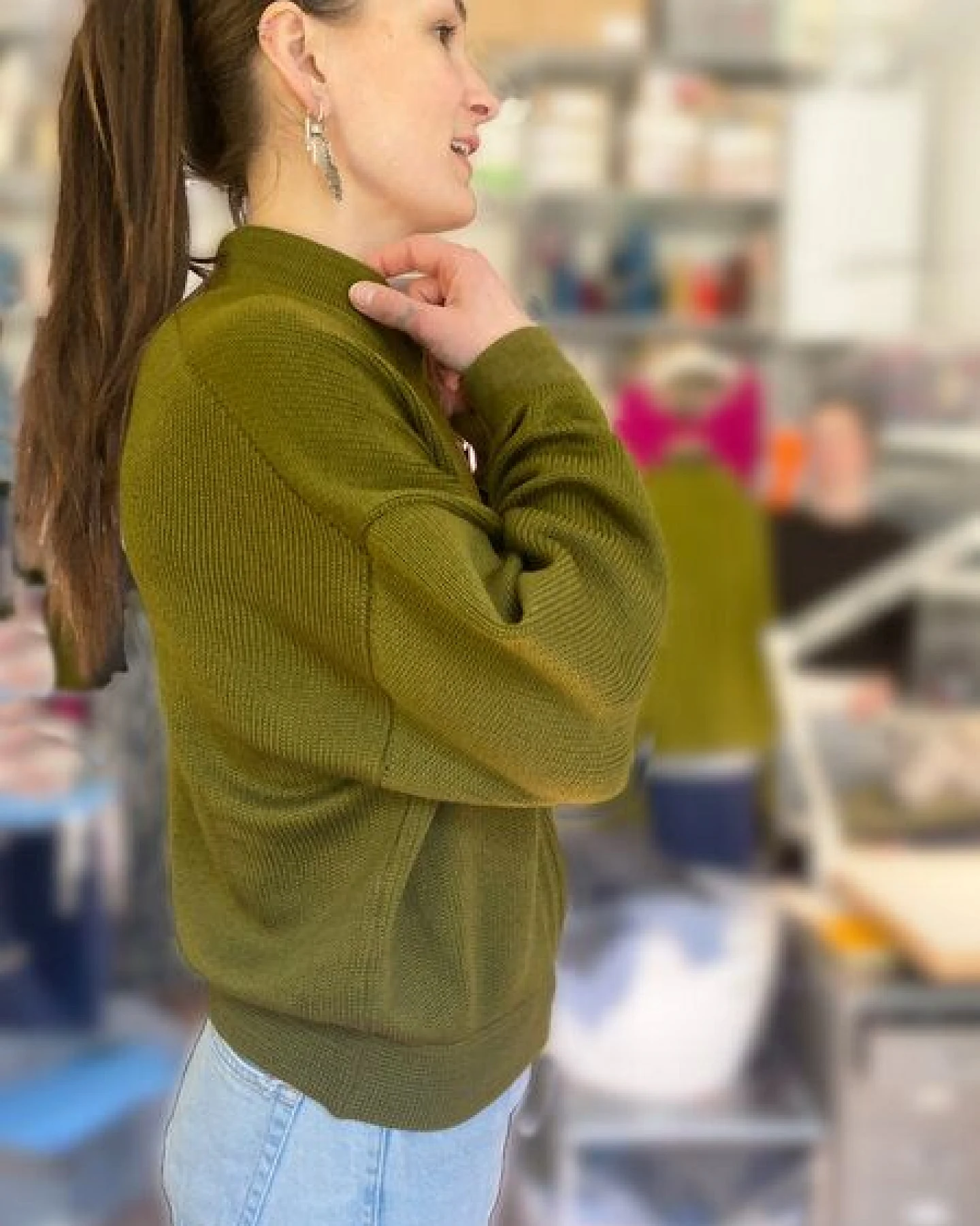 vincente gestrickte Bomberjacke für Frauen – Ansicht 2
