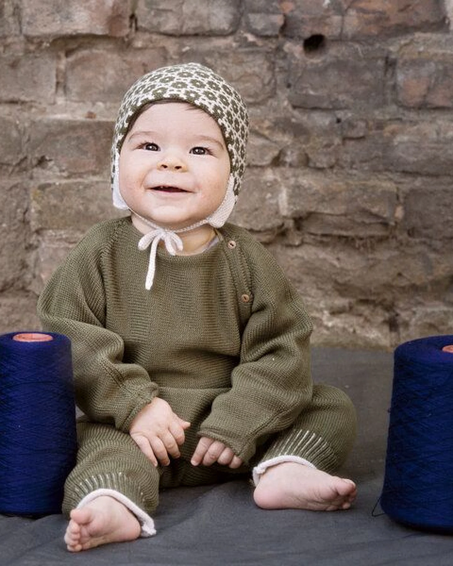 vincente Schlüttli Babystrickjacke – Ansicht 2