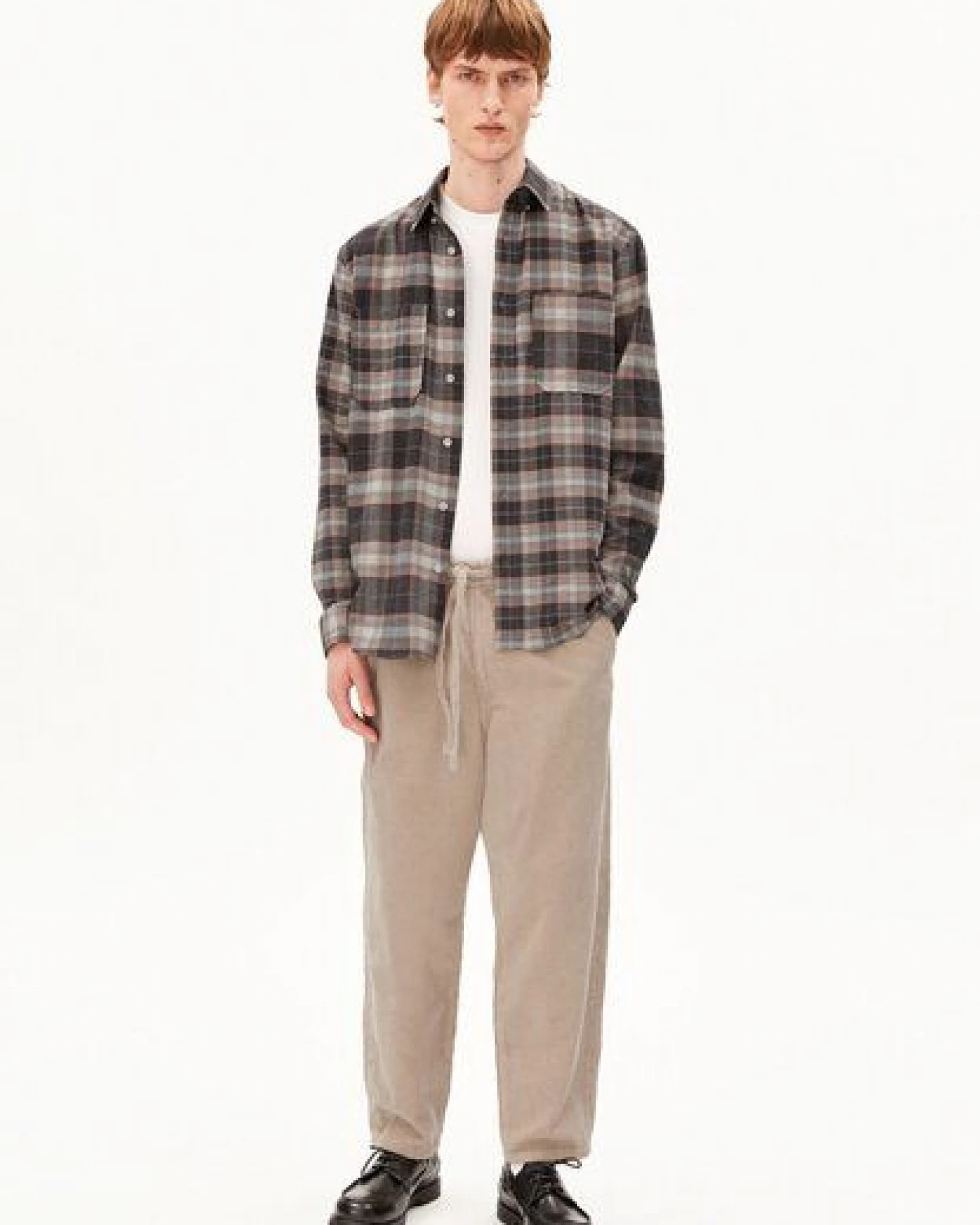ARMEDANGELS PULL ON CORDUROY Herren Hose aus 100% Bio-Baumwolle – Ansicht 4