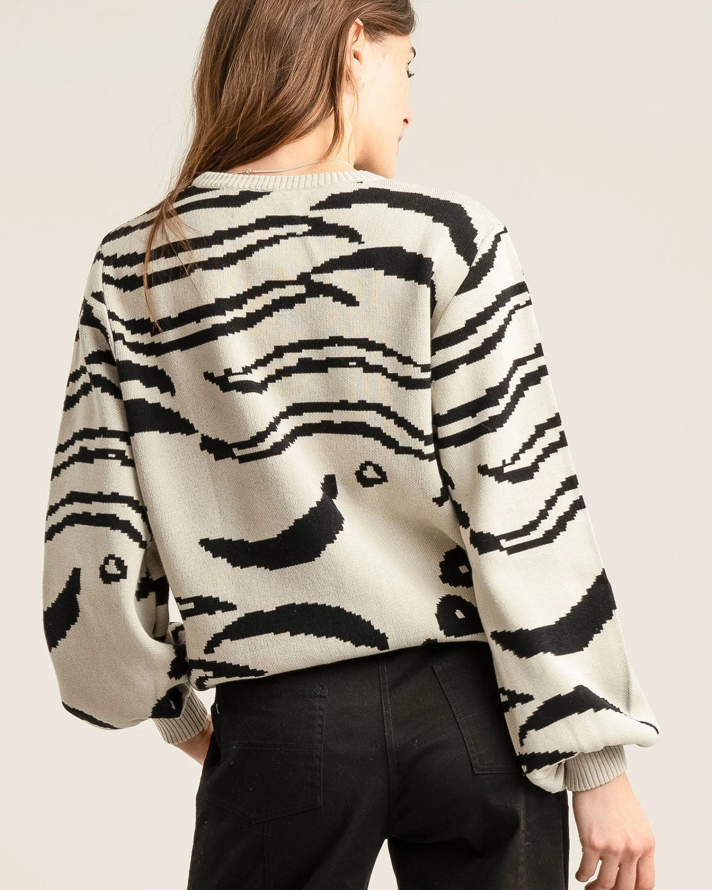 KOMODO Damen vegan Pullover Tiger Hope Off White – Ansicht 2