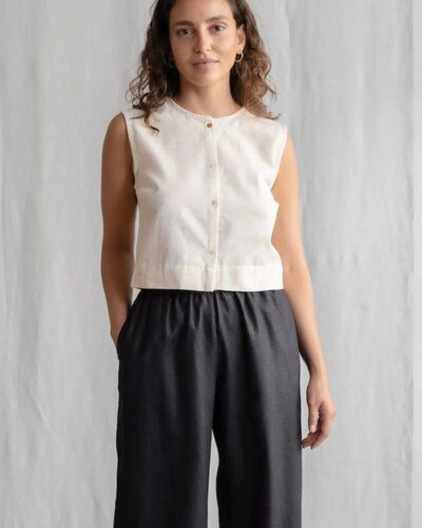 Jyoti - Fair Works Flachs/Baumwoll Top Diyan Creme – Ansicht 2