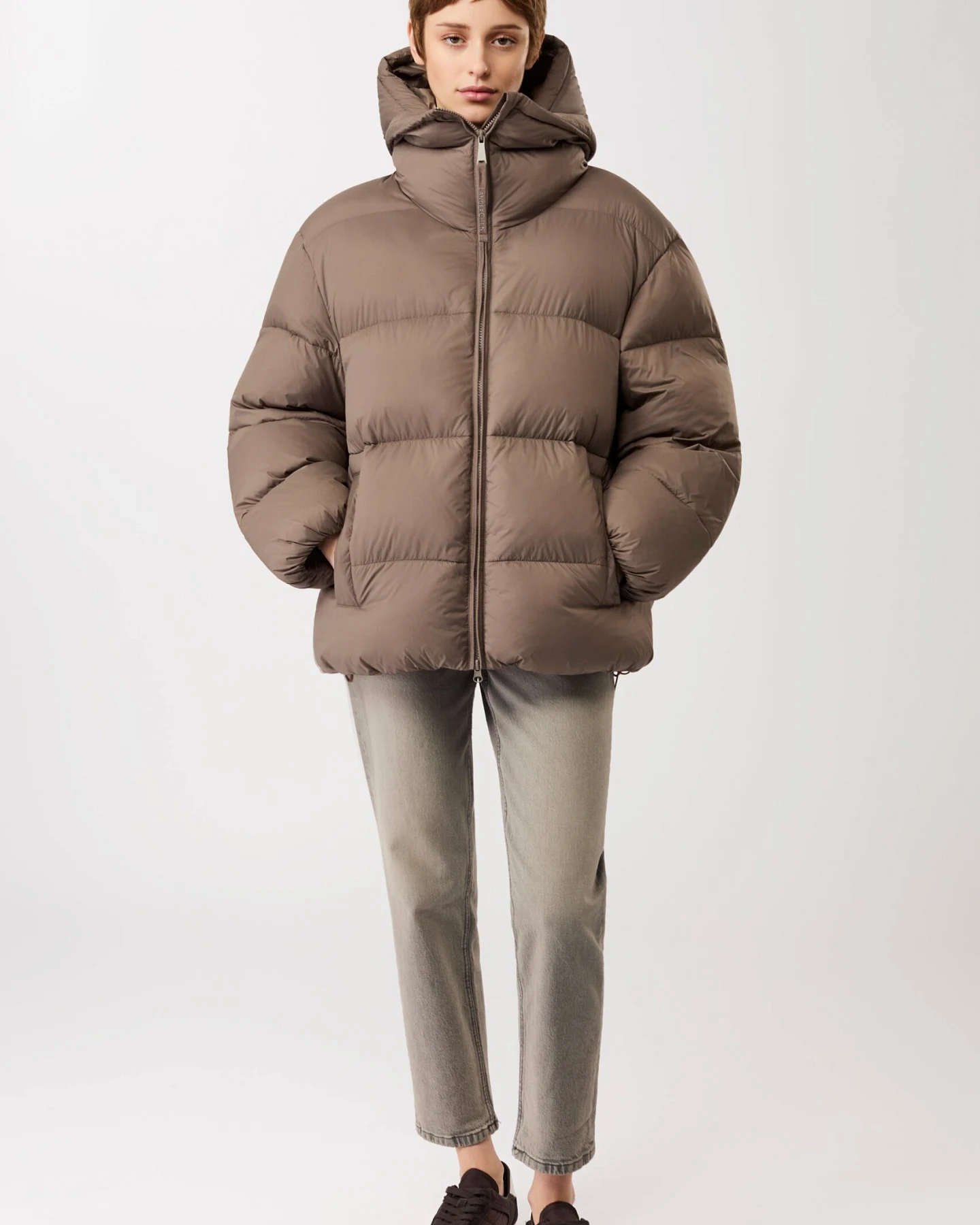 LangerChen Damen vegan Jacke Quilted Detachable Hood Concrete – Ansicht 2