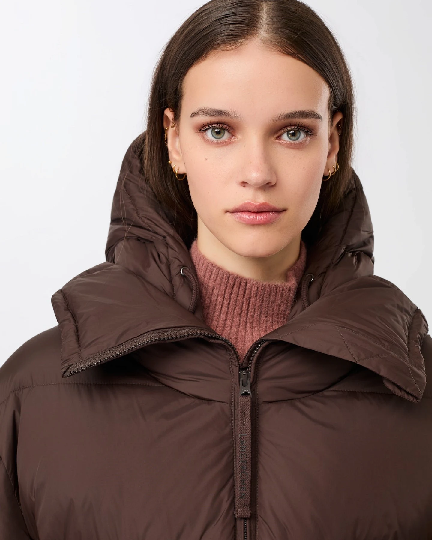 LangerChen Damen vegan Steppjacke Mit Abnehmbarer Kapuze Farbe Kaffee – Ansicht 2