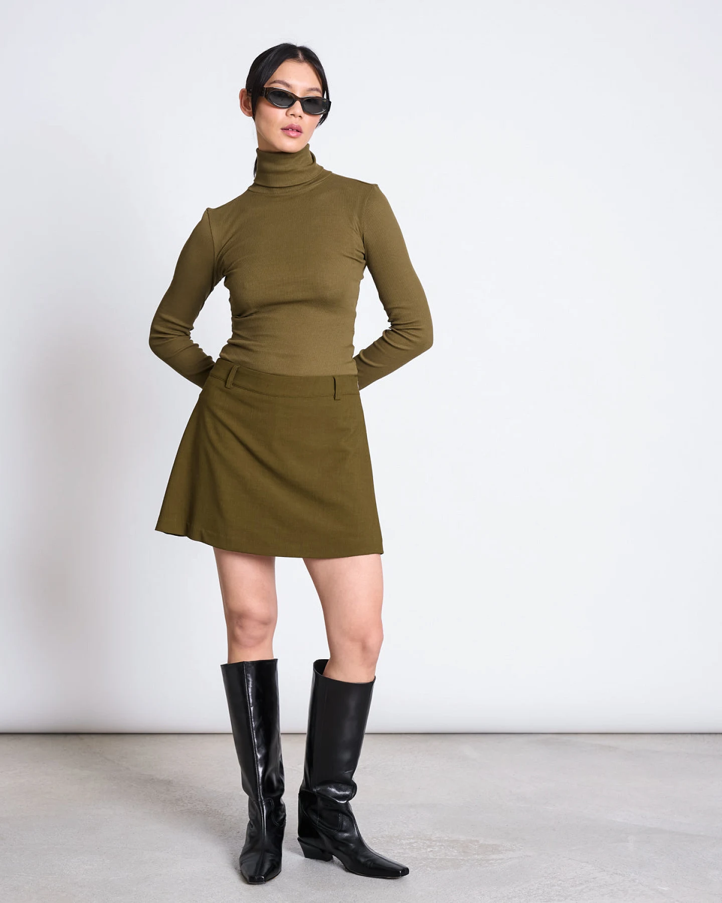 JAN N JUNE Damen vegan Top Mit Minirip Strick Und Rollkragen Chuva Rosemary – Ansicht 2