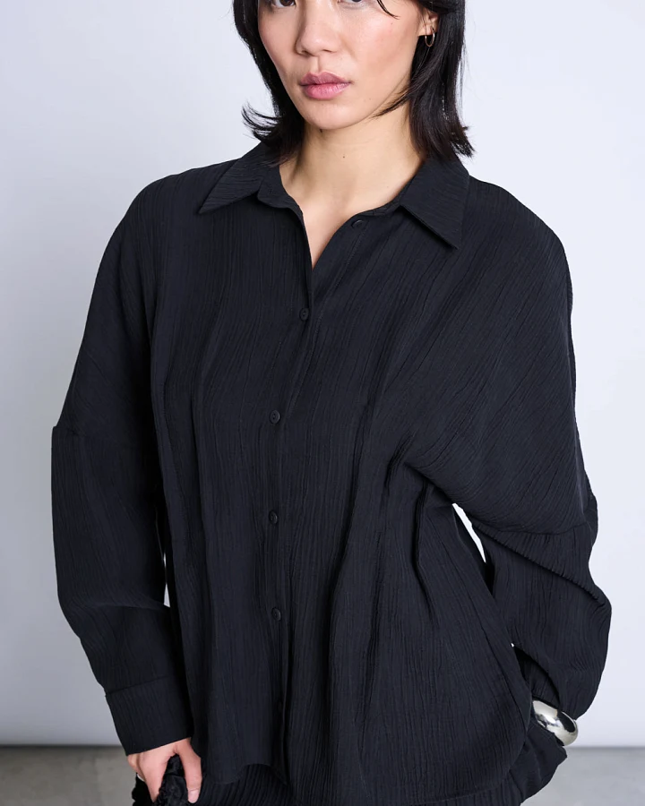 JAN N JUNE Damen vegan Bluse Calva Schwarz