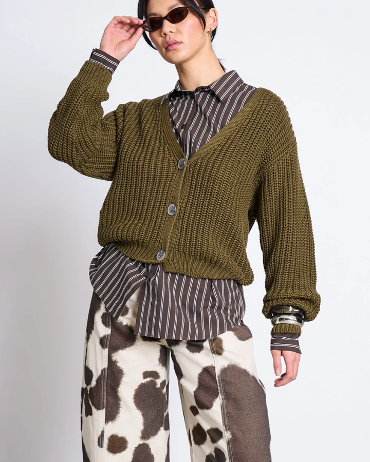 JAN N JUNE Damen vegan Strickjacke Lena Woody Olive