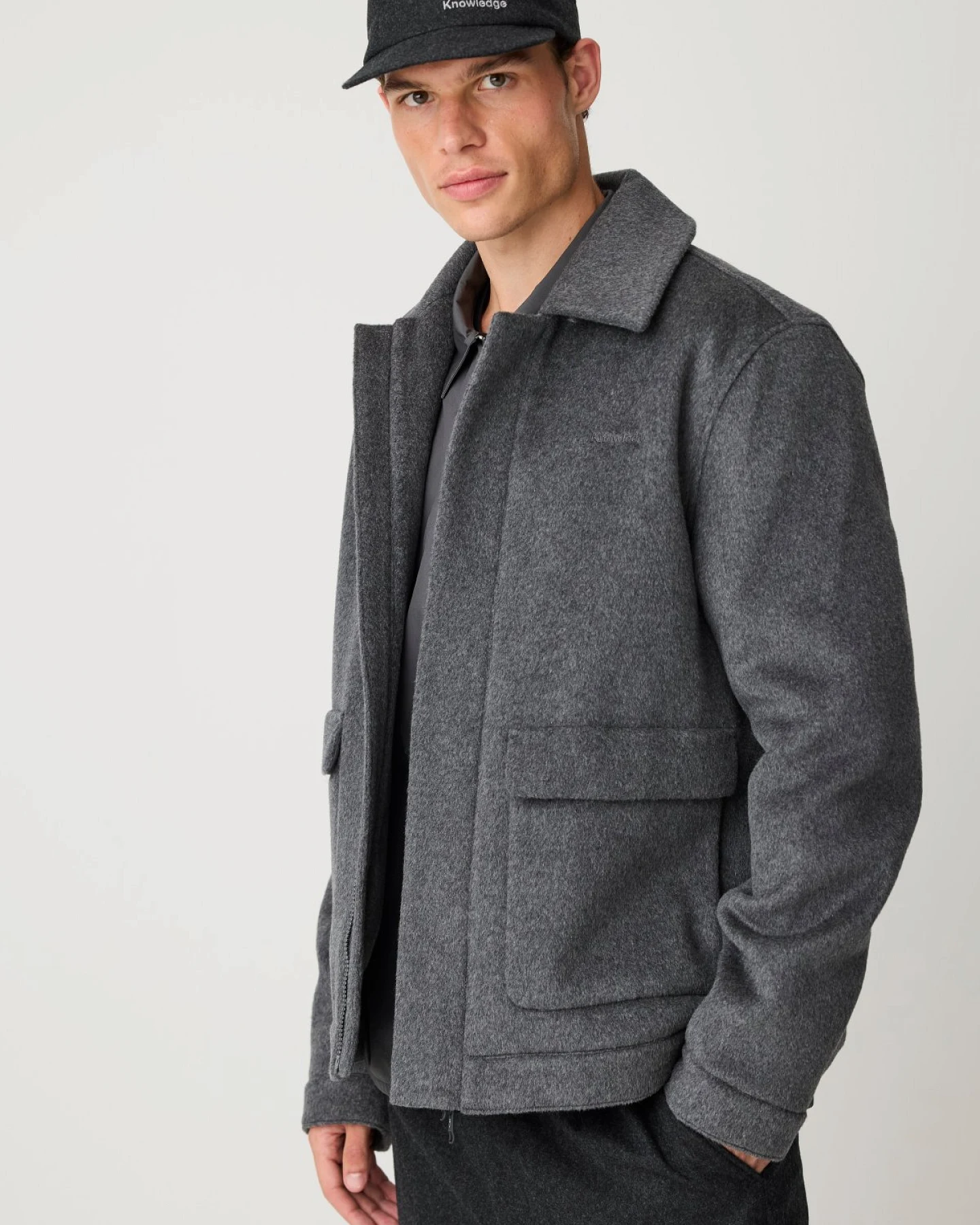 Wolljacke Grau – Ansicht 3