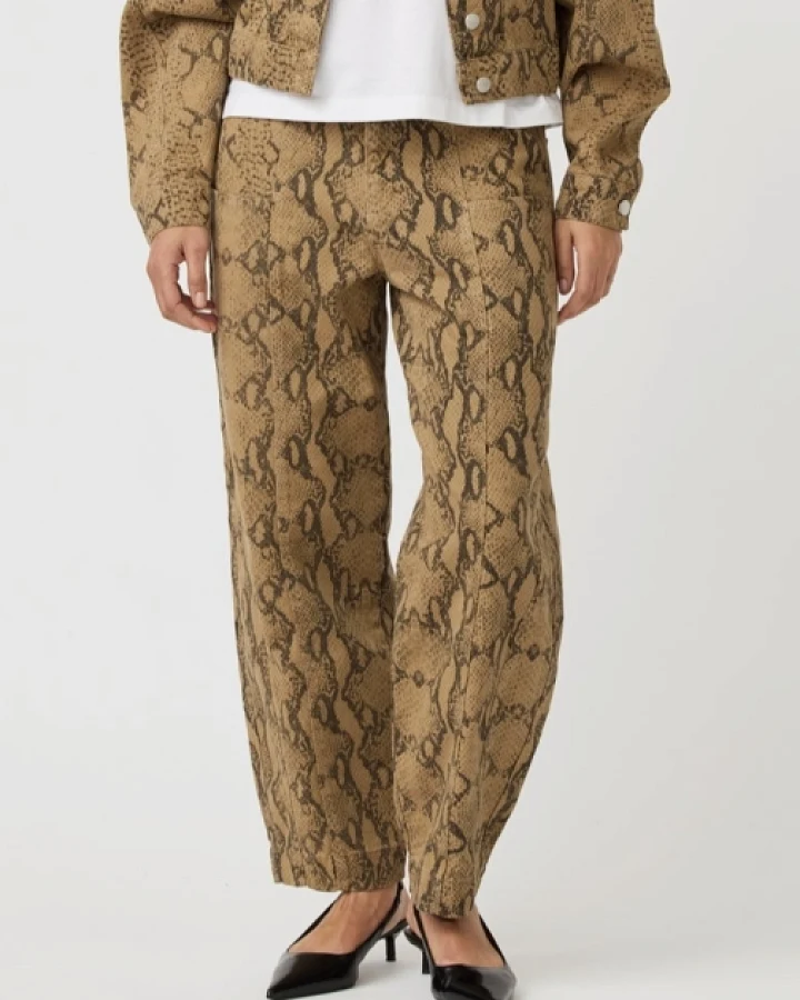 Alchemist Damen vegan Hose Abbi In Khaki Mit Print