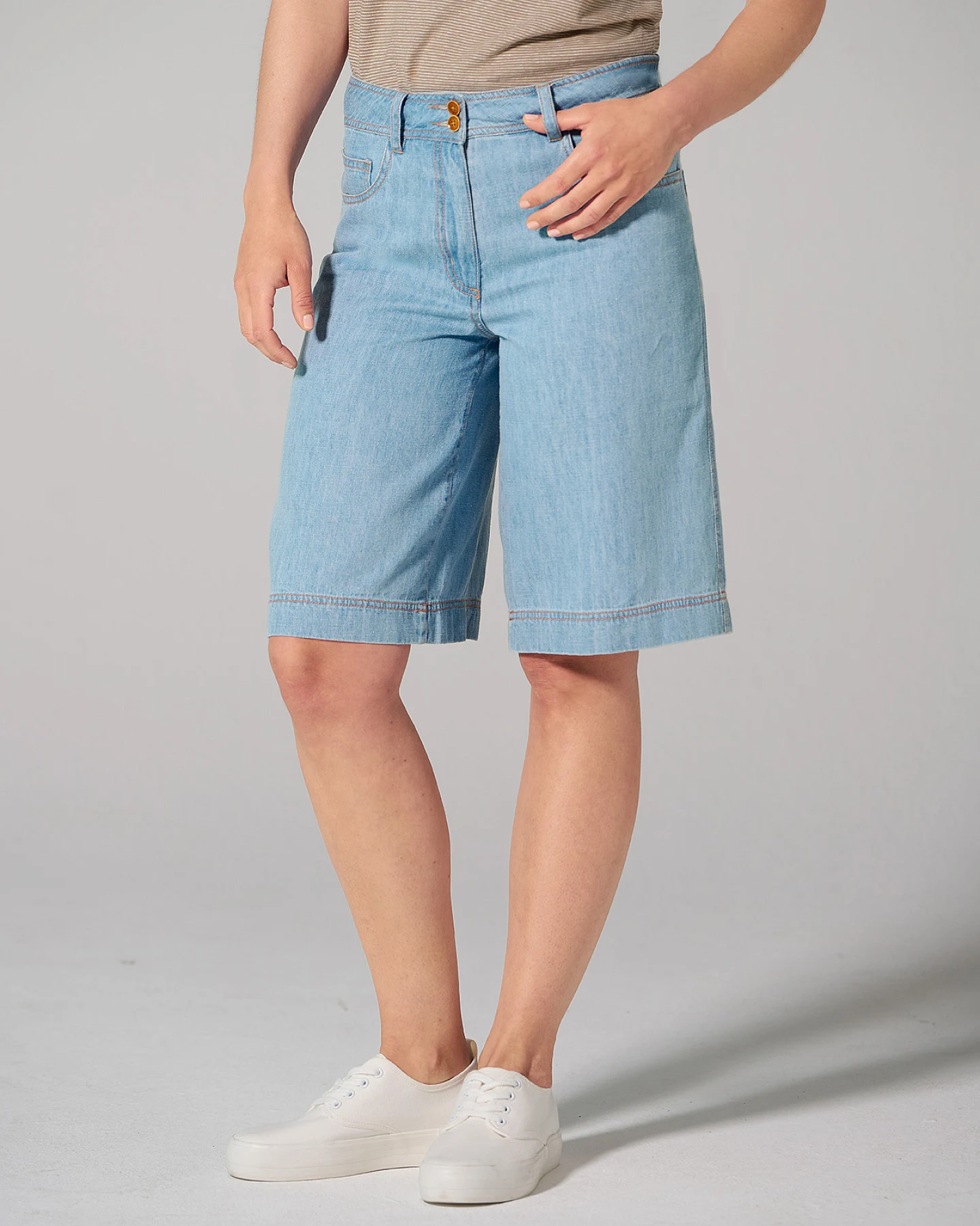 Hempage Damen vegan Jeansshorts Mit 5 Taschen Aqua – Ansicht 2