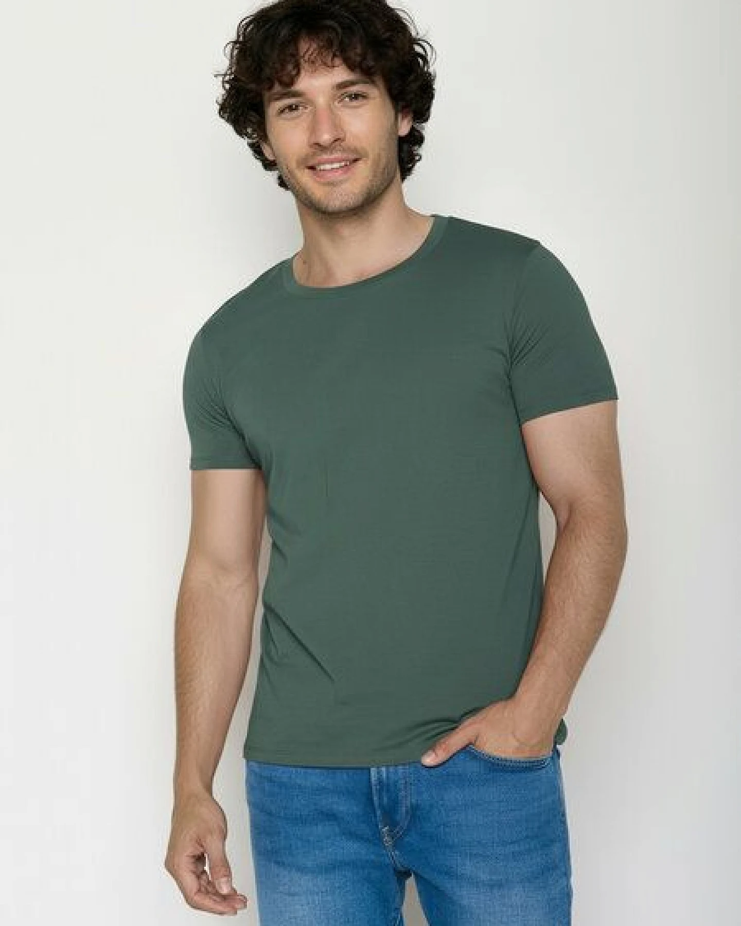 GREENBOMB Basic T-Shirt Guide – Ansicht 3