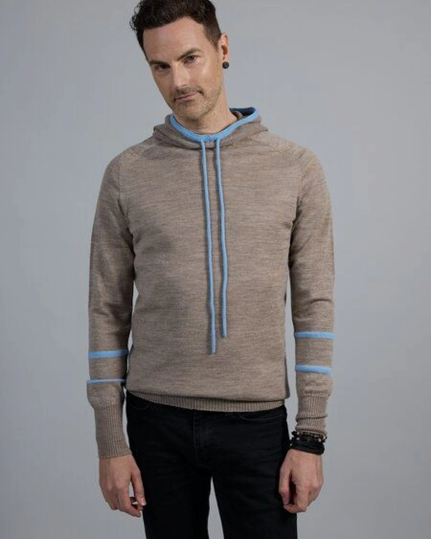 Susan's Fashion Hoodie Charlie für Männer aus Biomerinowolle – Ansicht 4