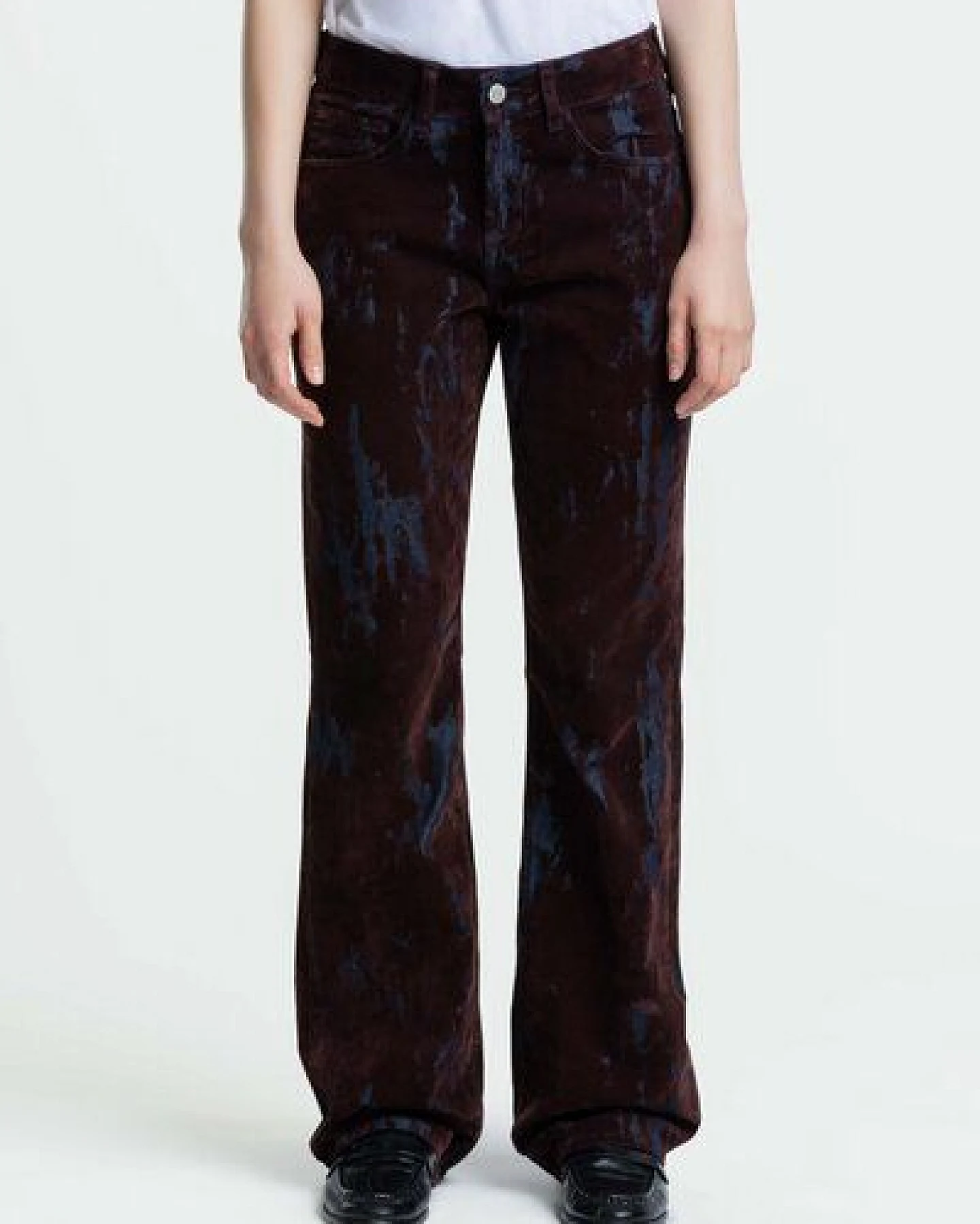 Kings Of Indigo Jeans Teruko - Mid Rise Flared - Fudge Larissa Flock – Ansicht 3