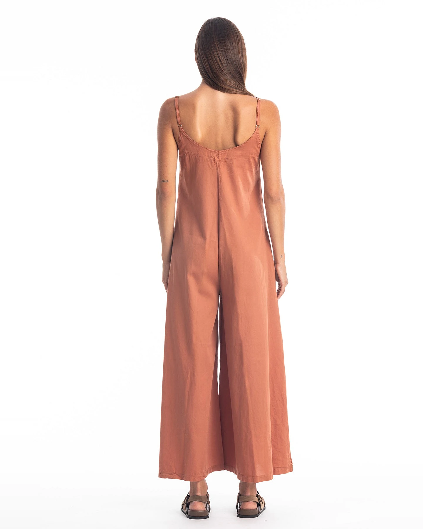 RAVENS VIEW IBIZA Damen vegan Jumpsuit Kiera Bronze – Ansicht 2