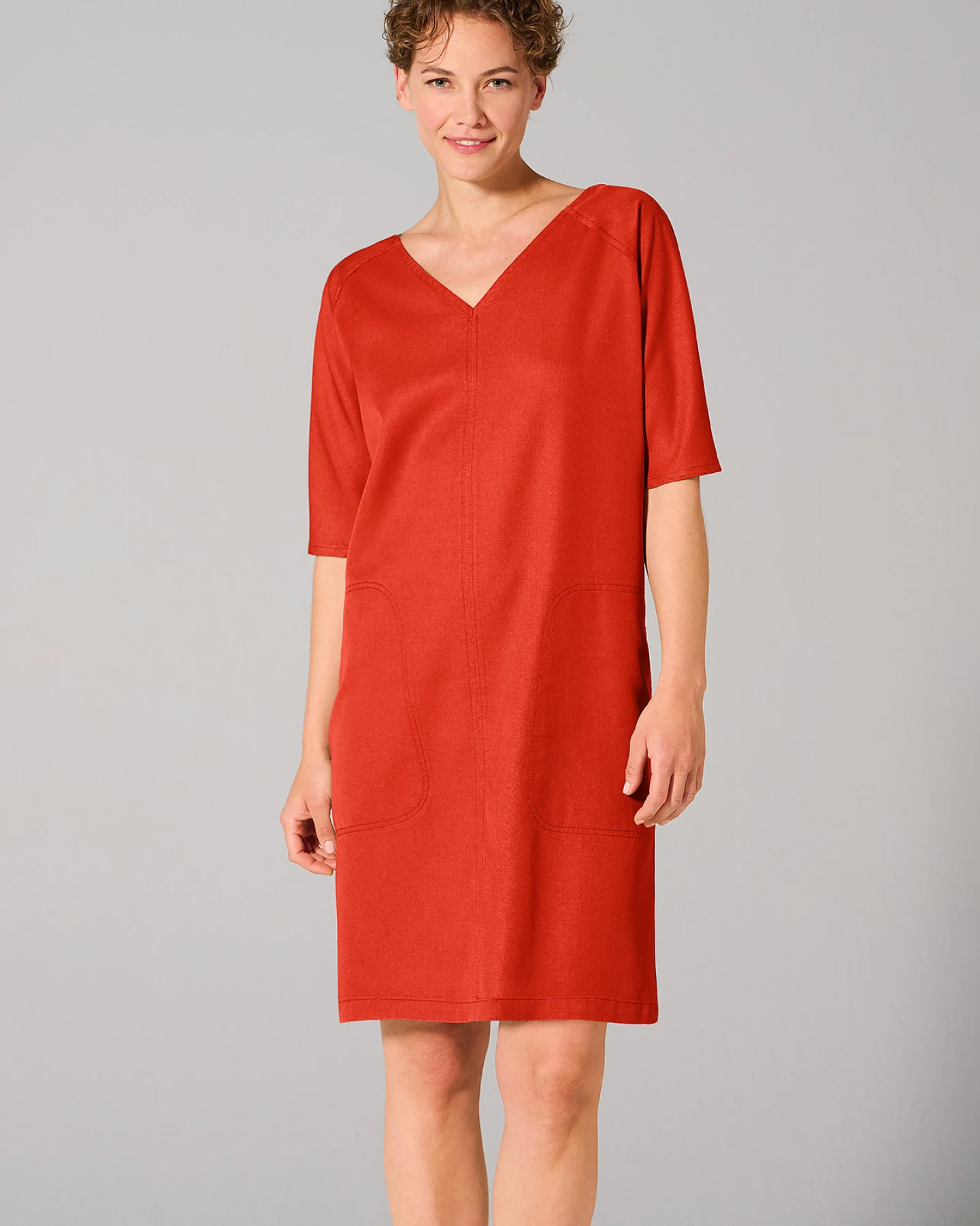 Hempage Damen vegan Kleid Mit V-Ausschnitt Magna Rot Orange – Ansicht 2