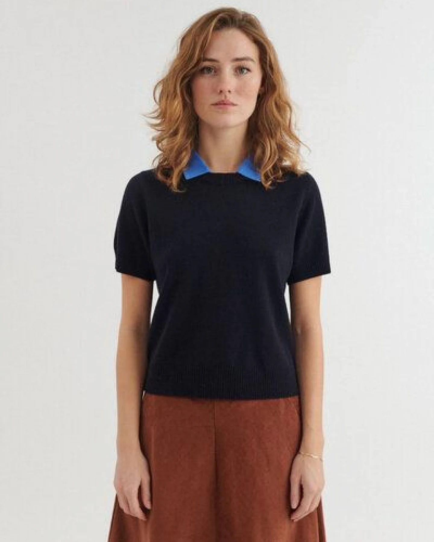 Basic Apparel Kurzarm-Strickshirt LIS mit abnehmbaren Kragen aus Bio-Merinowolle – Ansicht 2