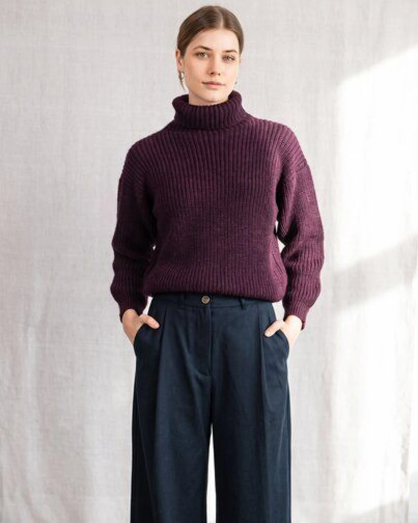 Jyoti - Fair Works Baby-Alpaka Turtleneck Strickpullover Sabeti – Ansicht 2
