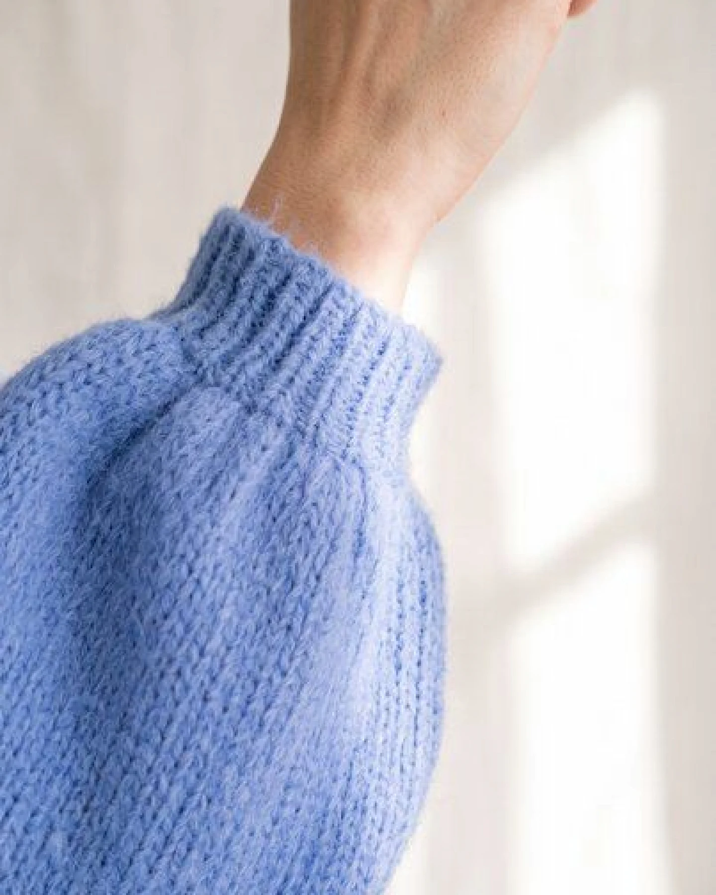 Jyoti - Fair Works Baby-Alpaka Strickpullover Lupuna – Ansicht 4