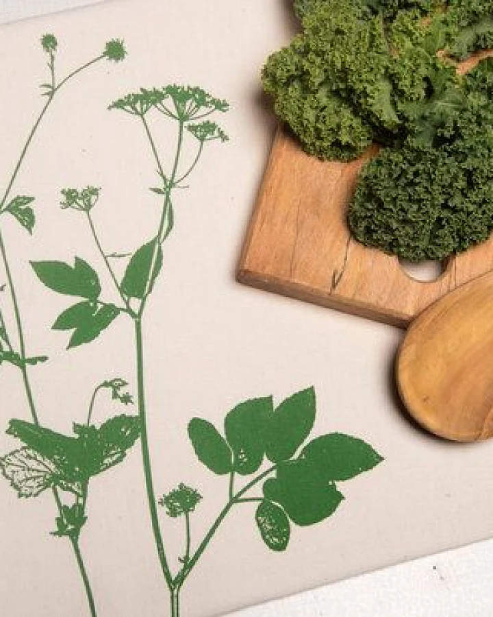 Hirschkind Handgewebtes Geschirrtuch "Lovely Unkraut", natur