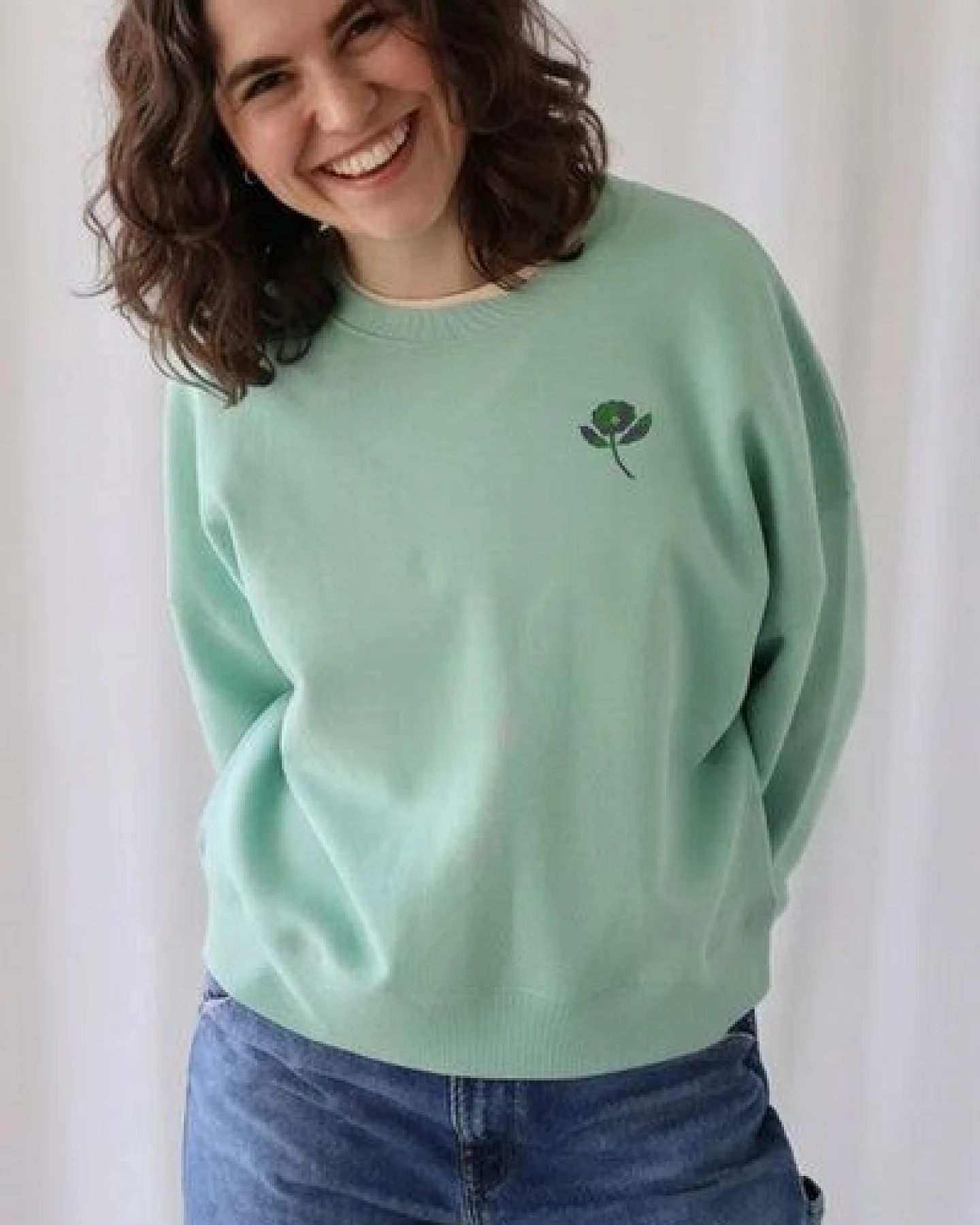 Kultgut Artdesign Boxy-Style Sweatpullover / Autumnflower – Ansicht 2