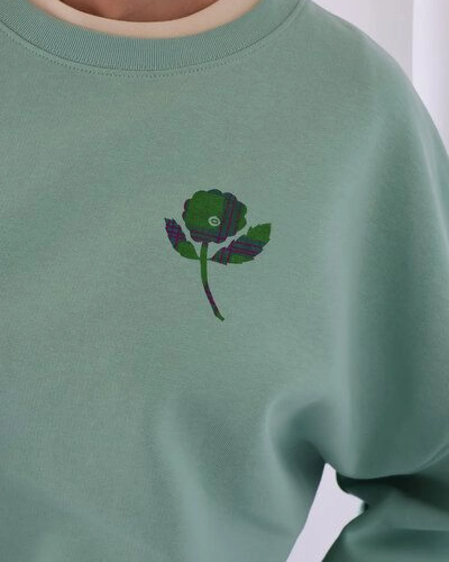 Kultgut Artdesign Boxy-Style Sweatpullover / Autumnflower – Ansicht 3