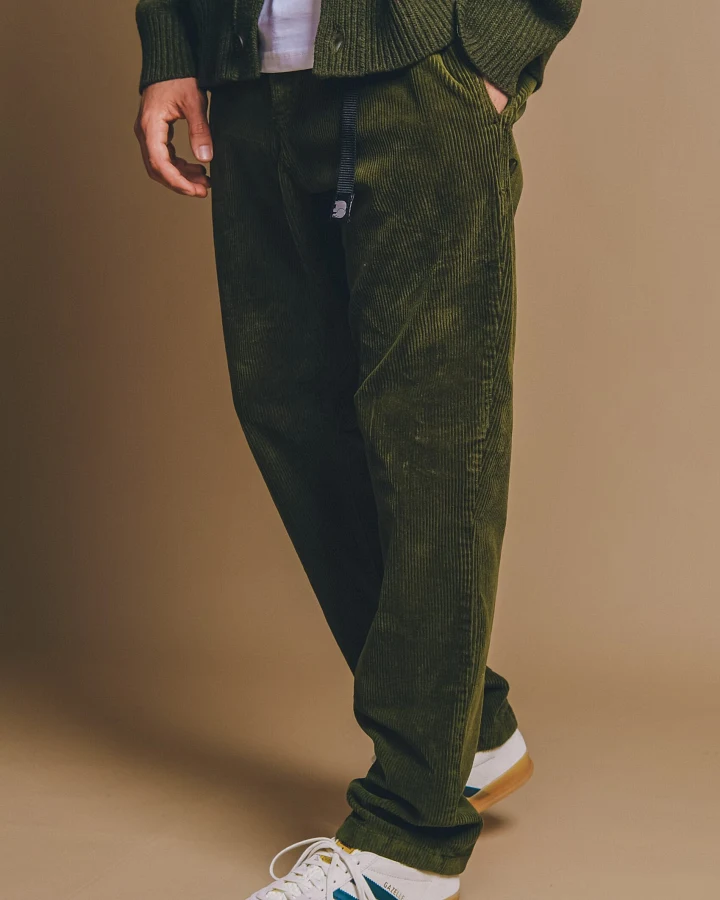 Trendsplant Herren vegan Hose Corduroy Ecodye Climber Dark Olive
